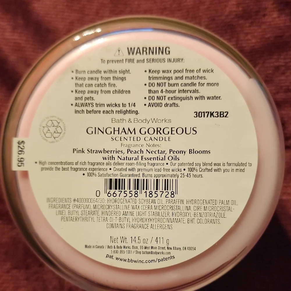 Bath & Body Works Ginghan Gorgeous Candle - Picture 2 of 3